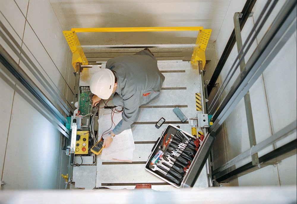 Sửa chữa thang máy